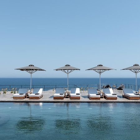 Colombos Beachfront Finikiá Kültér fotó